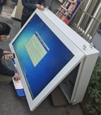 Экран LCD Signage цифров на открытом воздухе рекламы случая 4GB DDR3 60Hz металла